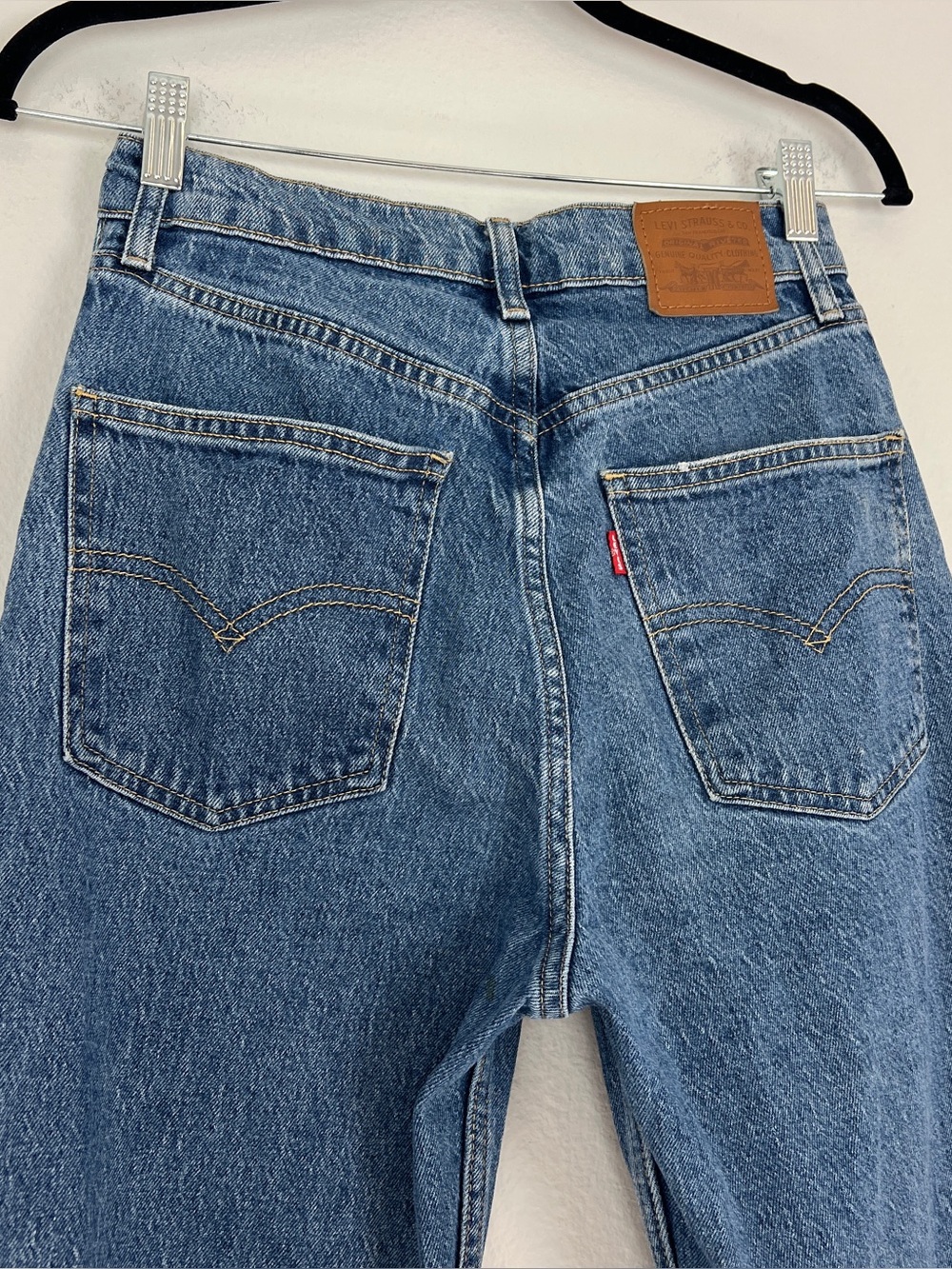 Levi’s 70s High Rise Flare Medium Wash Jeans Western 70s 27 - Picture 8 of 11